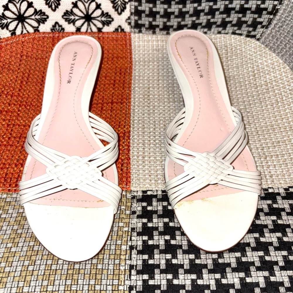 Ann Taylor white barefoot sandals with small stiletto heel,